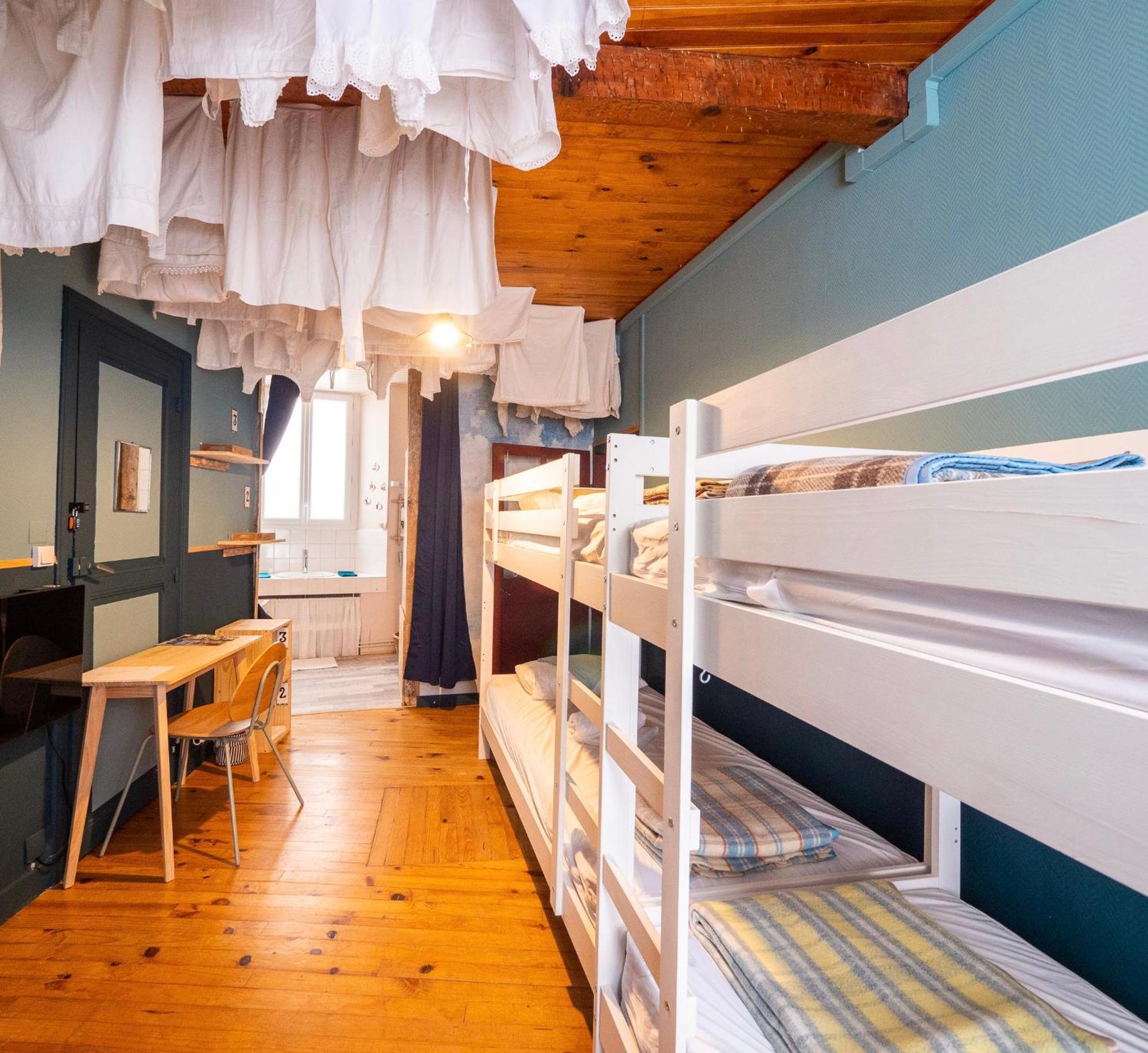 Eau Berges Hostel Val-de-Sos Luaran gambar